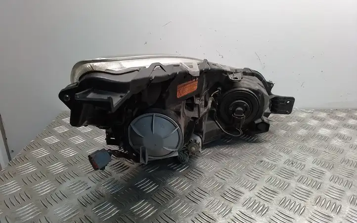 Subaru Legacy (2009 - 2013) Передняя фара — фото 4