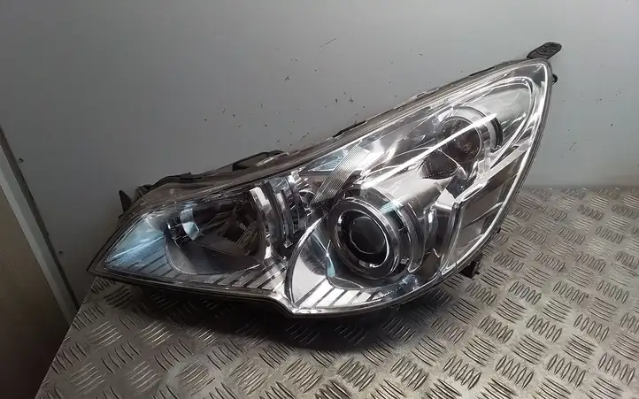 Subaru Legacy (2009 - 2013) 10020064 Передняя фара — фото 1