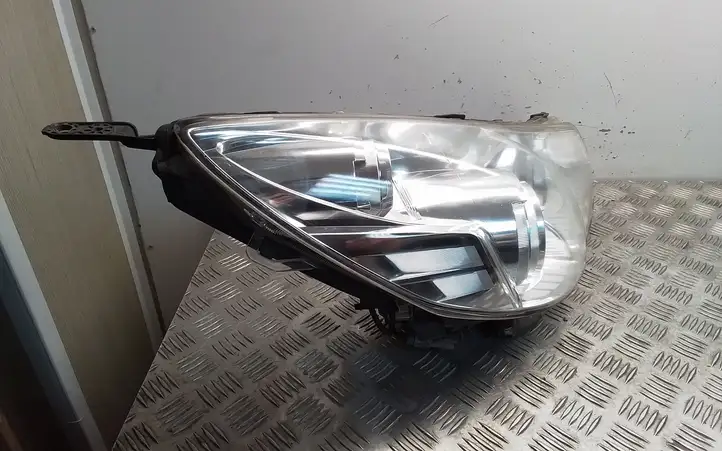 Subaru Legacy (2009 - 2013) 10020064 Передняя фара — фото 2