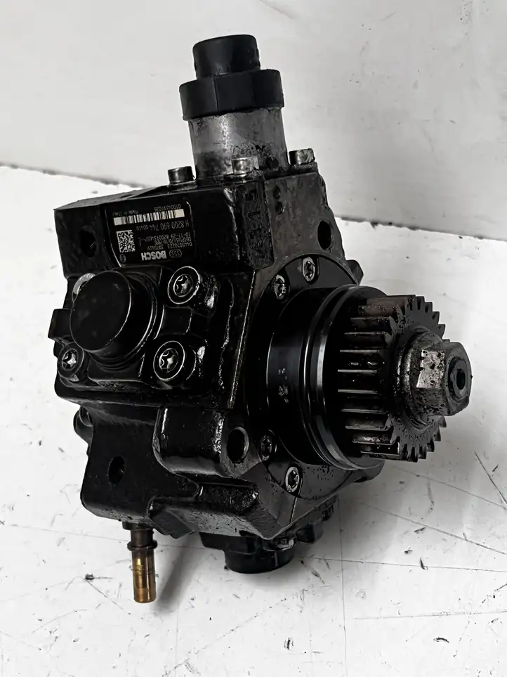 Nissan Qashqai (2006 - 2010) 0445010223 Топливный насос — фото 1