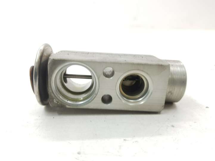 Mercedes-Benz ML W164 (2005 - 2011)  2308300184 Клапан расширительный
