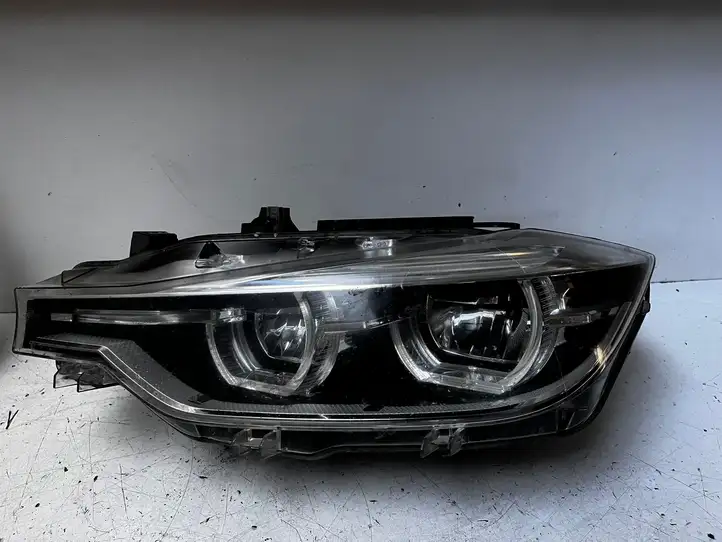 BMW 3 F30 F35 F31 (2012 - 2018) 19866101 Передняя фара — фото 1