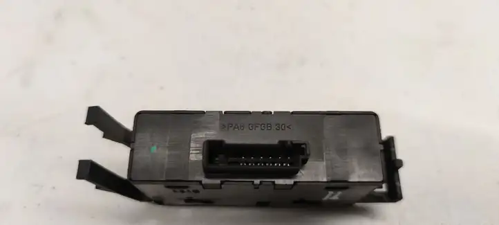 BMW 3 E46 (1998 - 2005) 61318381514 Кнопка стеклоподъемников — фото 2