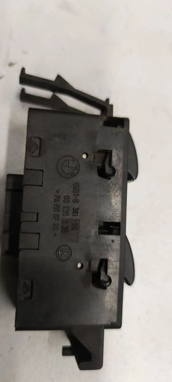BMW 3 E46 (1998 - 2005) 61318381514 Кнопка стеклоподъемников — фото 4