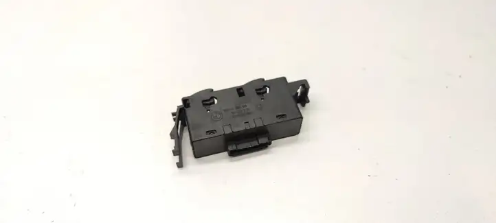BMW 3 E46 (1998 - 2005) 61318381514 Кнопка стеклоподъемников — фото 3