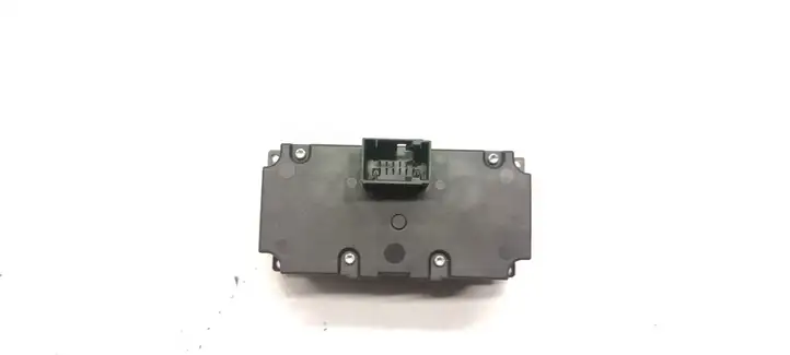 BMW 5 E60 E61 (2004 - 2010) 698855501 Включатель фонарей — фото 2