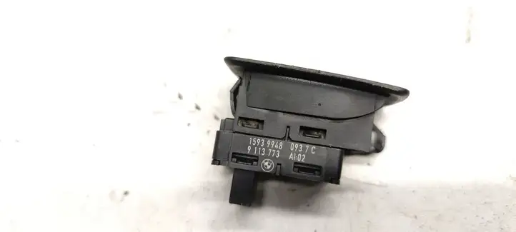 BMW 5 E60 E61 (2004 - 2010) 9113773 Кнопка стеклоподъемников — фото 4