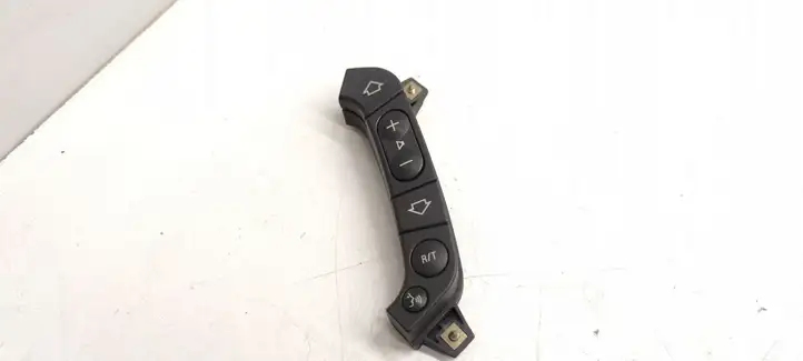 BMW 5 E39 (1996 - 2003) 6903396 Кнопки на рулевом колесе — фото 1