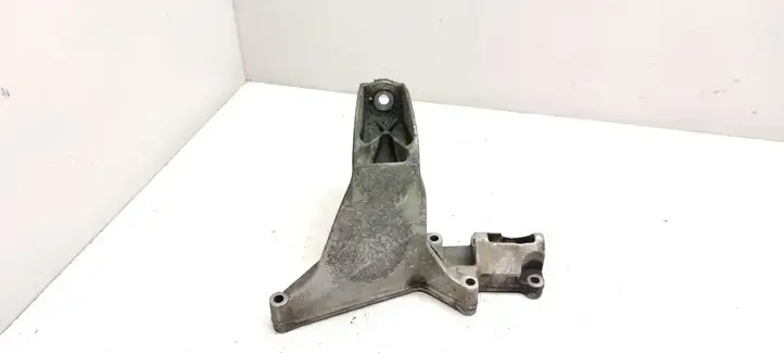 BMW 3 E46 (1998 - 2005) 22116753225 Кронштейн двигателя — фото 1