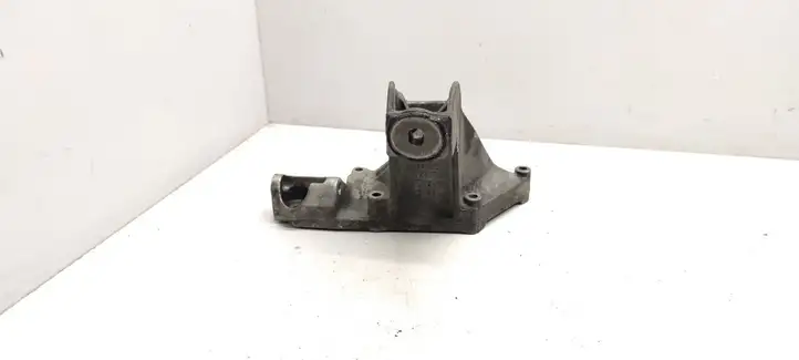 BMW 3 E46 (1998 - 2005) 22116753225 Кронштейн двигателя — фото 3