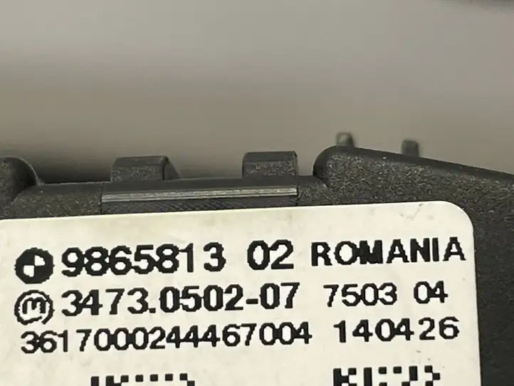 BMW X5 F15 (2013 - 2017) 9865813 Включатель фонарей — фото 2