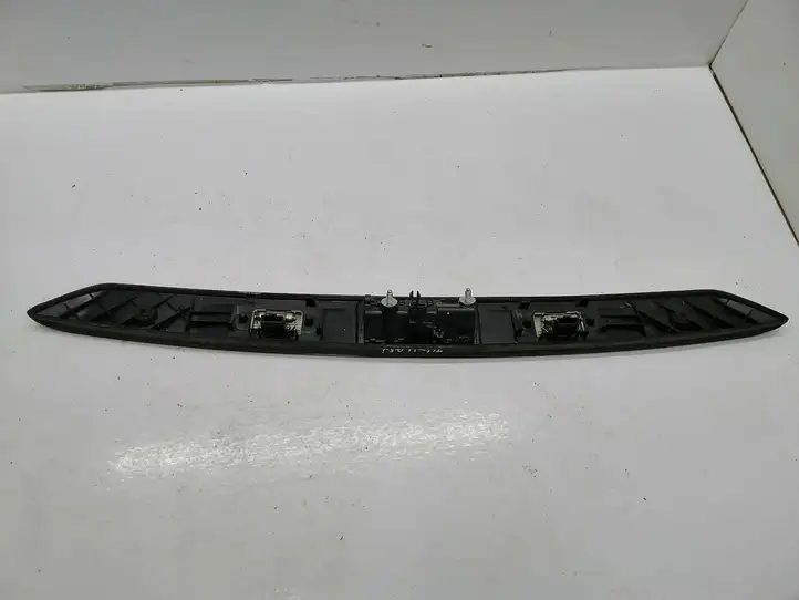 Volkswagen Tiguan (2007 - 2011) 5N0827566 Подсветка номера — фото 4