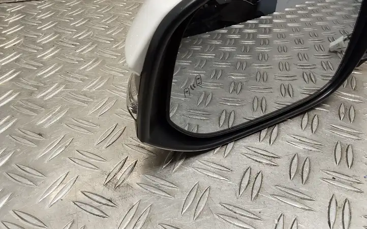 Toyota RAV 4 (XA40) (2012 - 2018) Боковое зеркало с электроприводом — фото 2