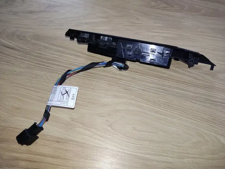 BMW X3 F25 (2010 - 2017) 9208111 Кнопка стеклоподъемников — фото 8