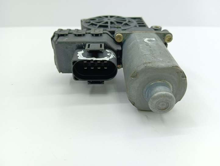 Audi A6 allroad (2000 - 2006)  0130821774 электродвигатель переднего стеклоподъемника