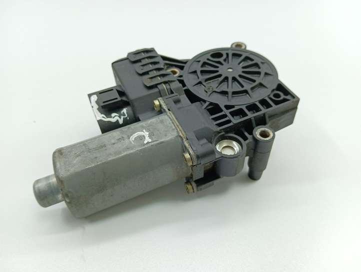 Audi A6 allroad (2000 - 2006)  0130821774 электродвигатель переднего стеклоподъемника