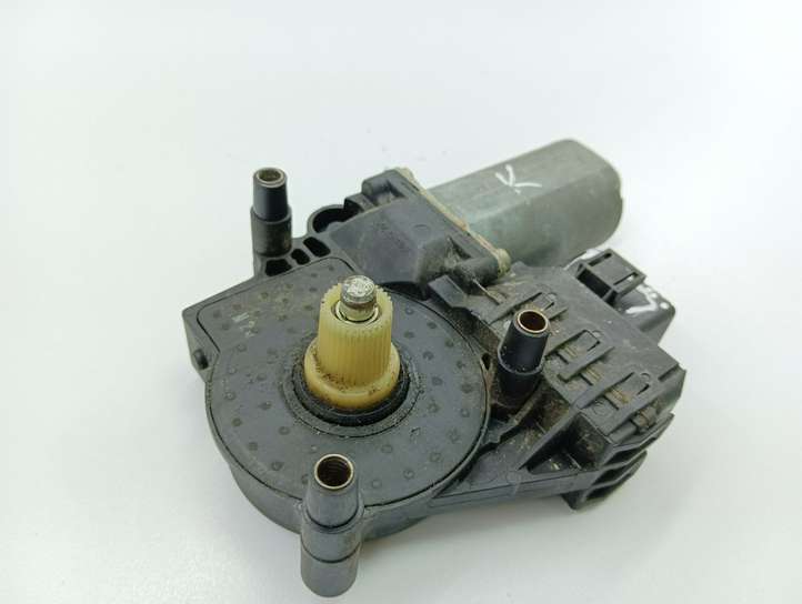 Audi A6 allroad (2000 - 2006)  0130821775 электродвигатель переднего стеклоподъемника