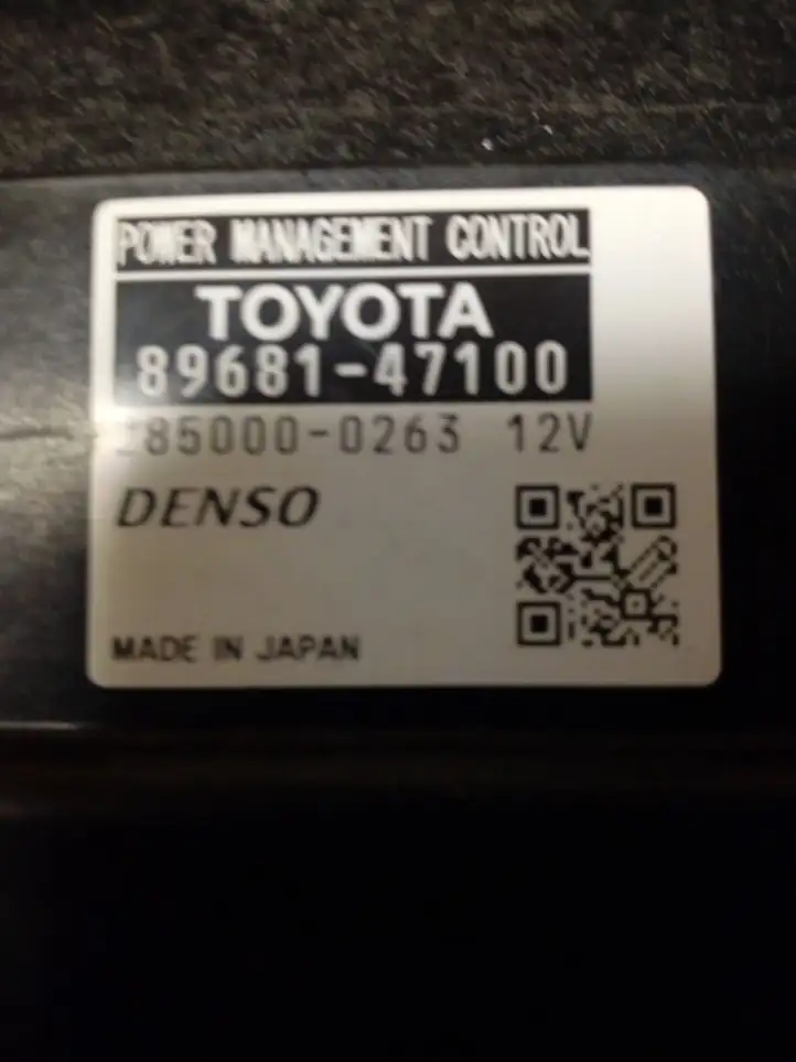 Toyota Prius (XW30) (2009 - 2015) 8968147100 Блок управления двигателем (ECU) — фото 2