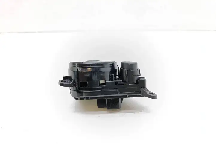 Mercedes-Benz C W204 (2007 - 2014) A2048210151 Кнопки на рулевом колесе — фото 3