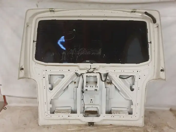 Volkswagen Transporter - Caravelle T5 (2003 - 2009) Крышка багажника — фото 2