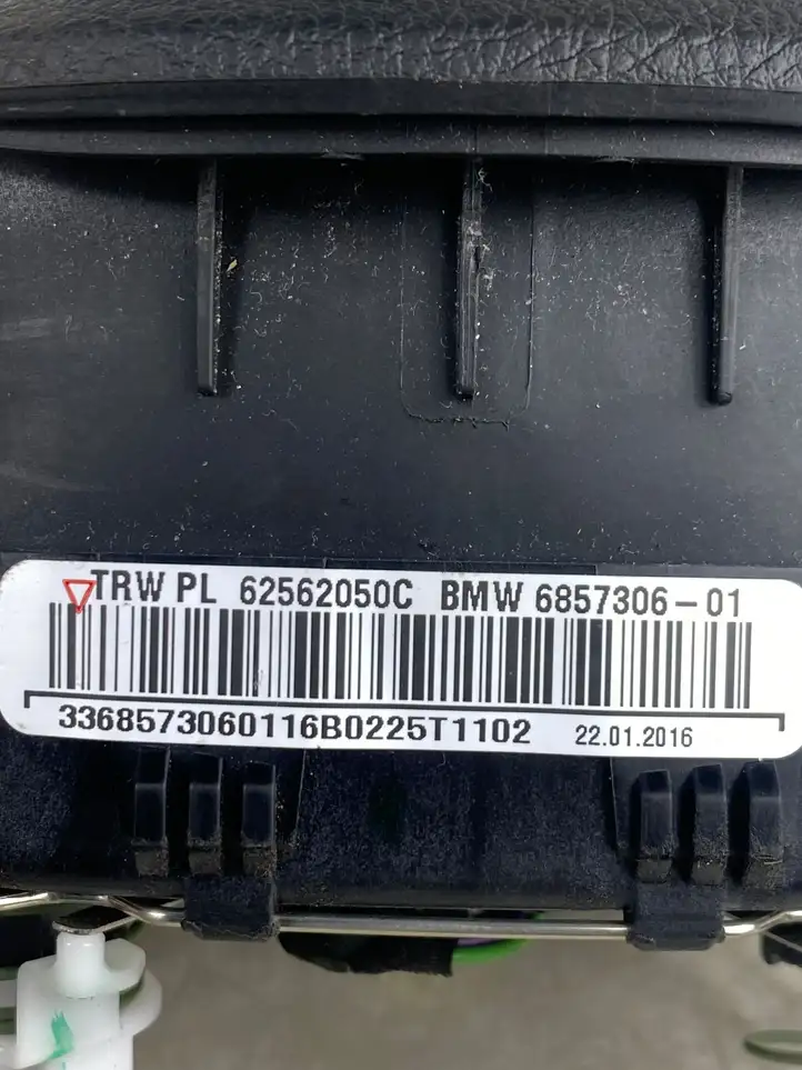 BMW 3 F30 F35 F31 (2012 - 2018) 6857306 Подушка безопасности руля — фото 8