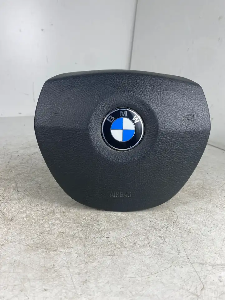 BMW 5 F10 F11 (2009 - 2016) 33678382902 Подушка безопасности руля — фото 1
