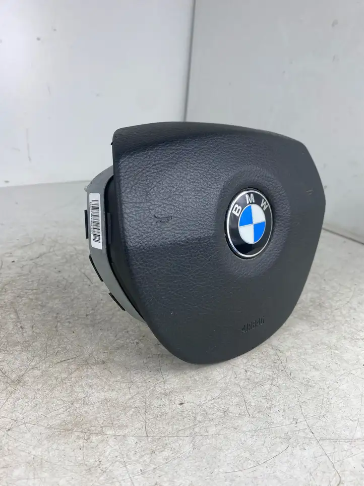 BMW 5 F10 F11 (2009 - 2016) 33678382902 Подушка безопасности руля — фото 2