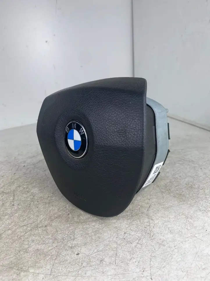 BMW 5 F10 F11 (2009 - 2016) 33678382902 Подушка безопасности руля — фото 3