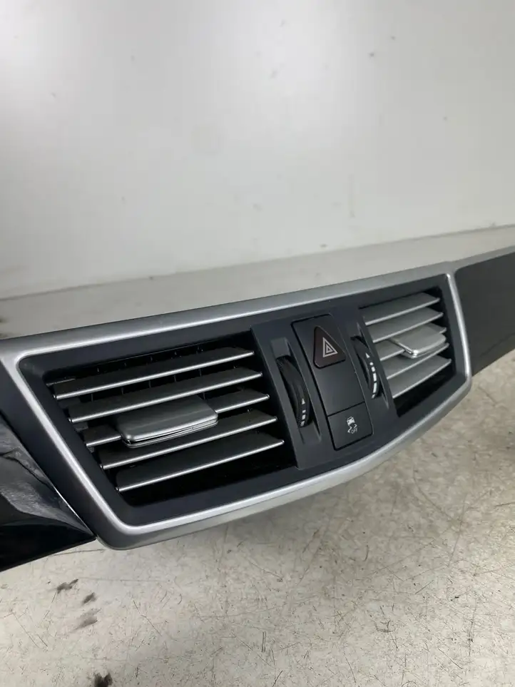 Mercedes-Benz E W212 (2009 - 2016) A2126801071 Отделка внутренней панели салона — фото 5