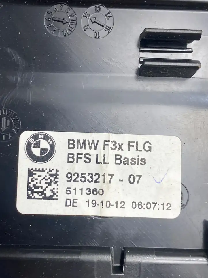 BMW 3 F30 F35 F31 (2012 - 2018) 9253217 Боковой воздушный дефлектор — фото 6