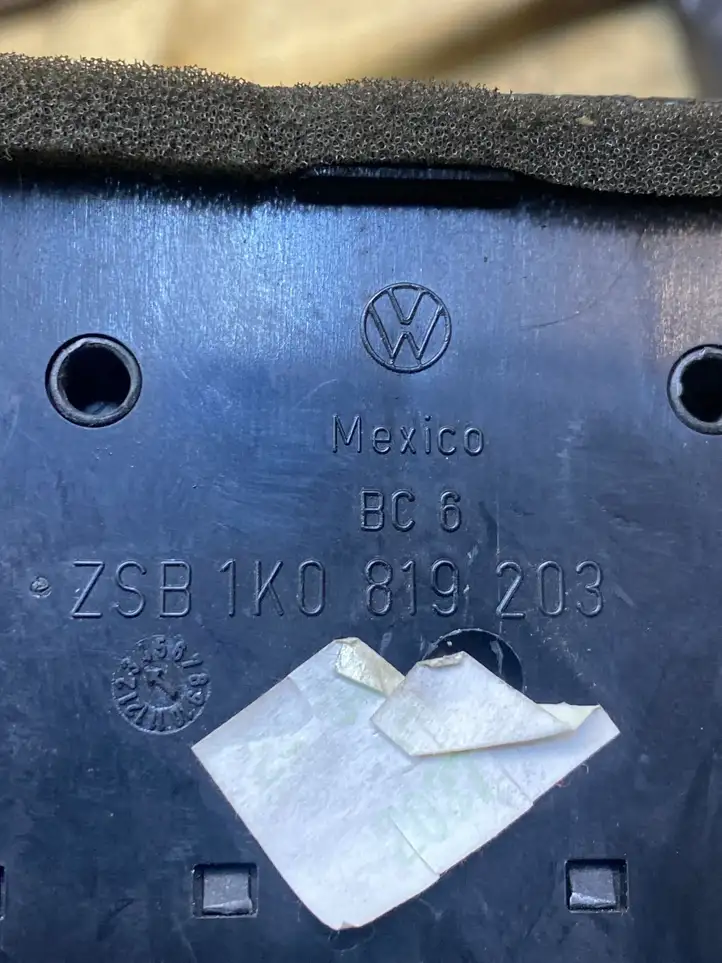 Volkswagen Golf V (2003 - 2009) 1K0819203 Задний воздушный дефлектор — фото 5