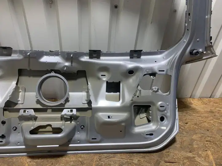 Volkswagen Golf VII (2013 - 2019) 5G9827025E Крышка багажника — фото 3