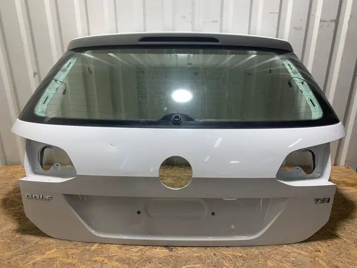 Volkswagen Golf VII (2013 - 2019) 5G9827173A Крышка багажника — фото 1