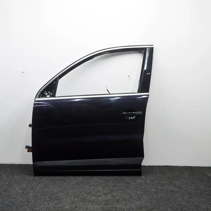 Volkswagen Tiguan (2007 - 2011) Дверь — фото 1