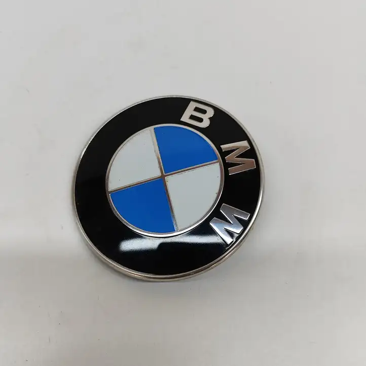 BMW 1 F40 (2019 - ) 8492586 Эмблема производителя — фото 2