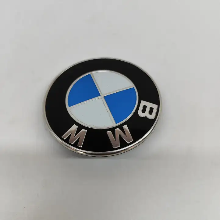 BMW 1 F40 (2019 - ) 8492586 Эмблема производителя — фото 3