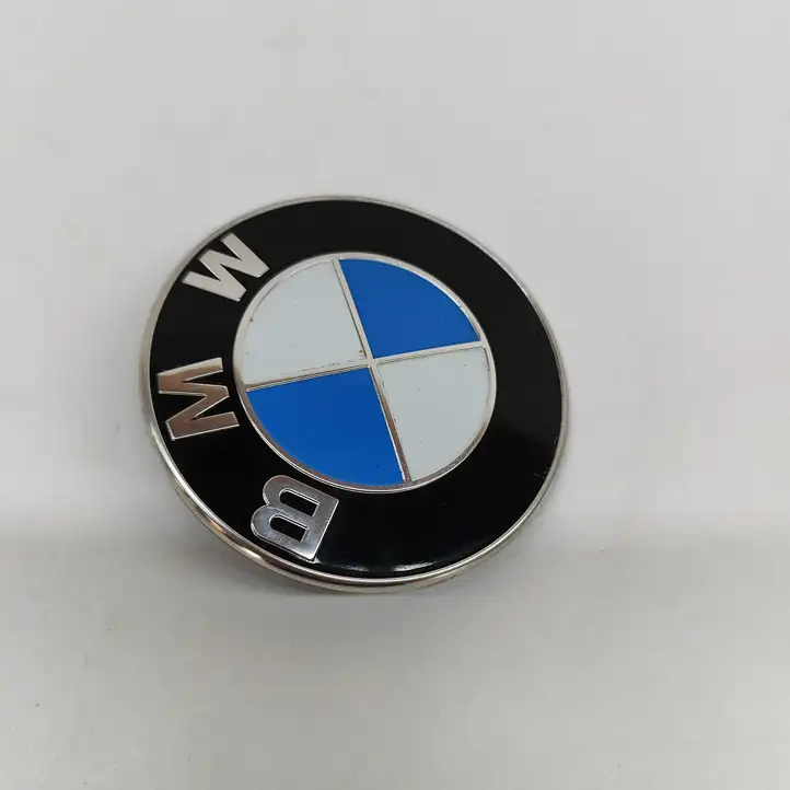 BMW 1 F40 (2019 - ) 8492586 Эмблема производителя — фото 4