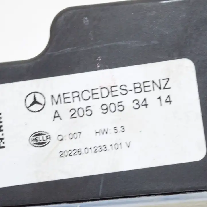 Mercedes-Benz EQC (2018 - ) A2059053414 Преобразователь напряжения — фото 6