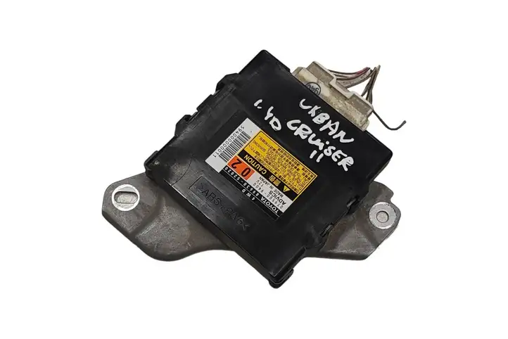 Toyota Urban Cruiser (XP110) (2007 - 2016) 8963052020 Датчик удара SRS — фото 2