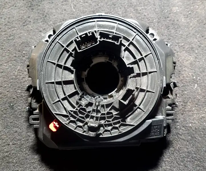BMW 5 F10 F11 (2009 - 2016) 9245622 Контактное кольцо SRS — фото 1