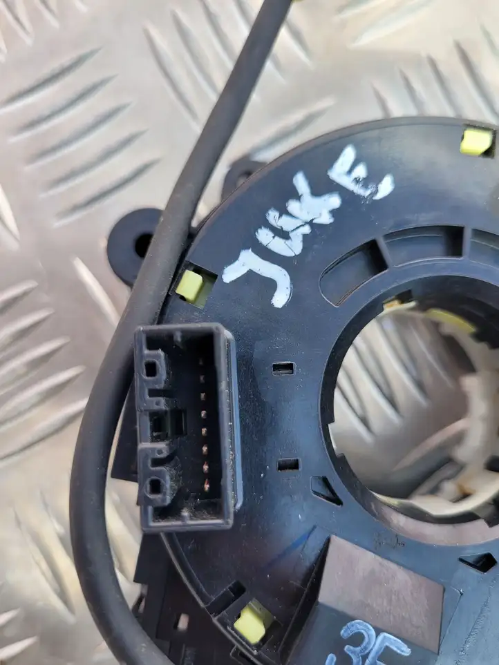 Nissan Juke I F15 (2010 - 2018) 0265019105 Датчик угла поворота руля — фото 2