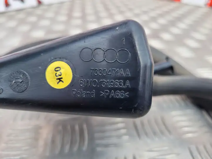Audi A4 S4 B9 (2015 - 2019) 8W0131963A Заливная трубка AdBlue — фото 5