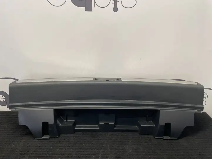 Porsche Macan (95B) (2014 - 2018) 95B864483J Отделка порога багажника — фото 5
