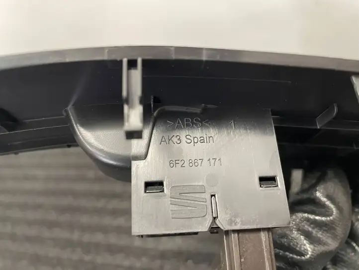 Seat Ibiza V (KJ) (2017 - ) 5G0959855P Блок кнопок стеклоподъемников — фото 6