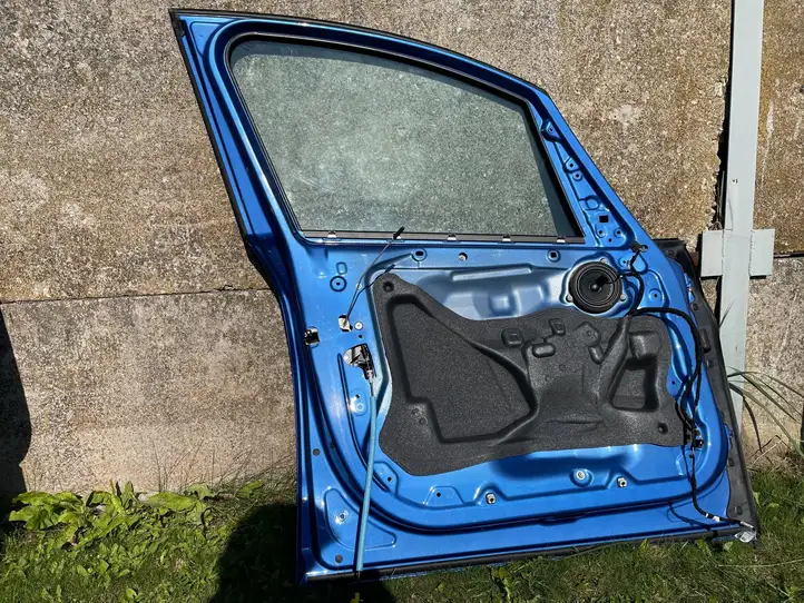 BMW 2 F46 (2015 - ) Дверь — фото 10