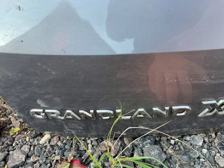 Opel Grandland X (2017 - ) Крышка багажника — фото 2