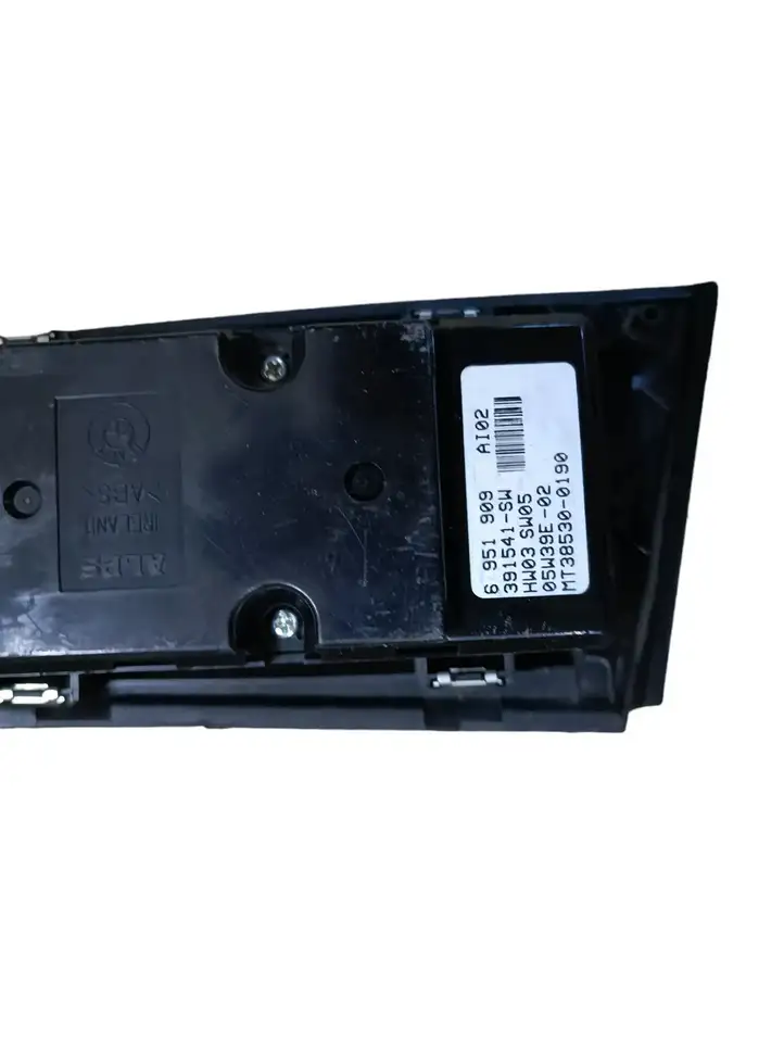 BMW 5 E60 E61 (2004 - 2010) 6951909 Кнопка стеклоподъемников — фото 3