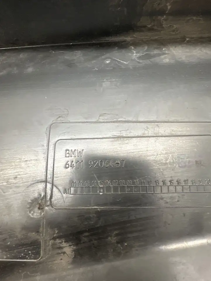 BMW 3 F30 F35 F31 (2012 - 2018) 9206487 Крышка микрофильтра воздуха — фото 3