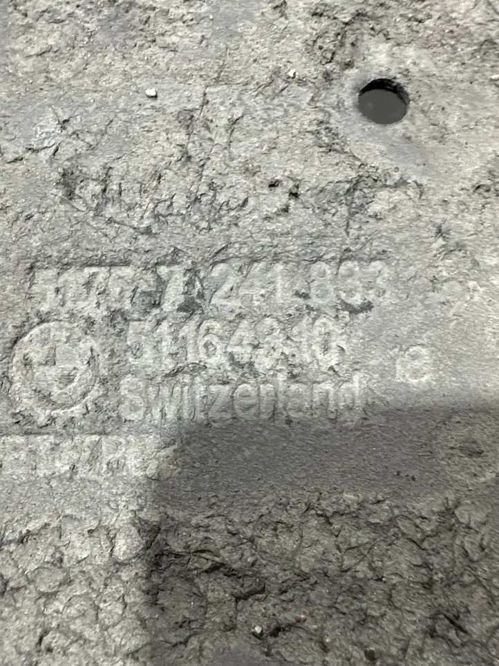 BMW 3 F30 F35 F31 (2012 - 2018) 7241833 Защита днища — фото 3
