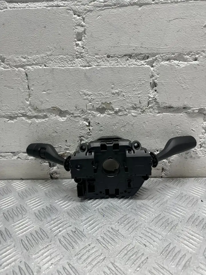 BMW X5 F15 (2013 - 2017) 9320136 Контактное кольцо SRS — фото 2